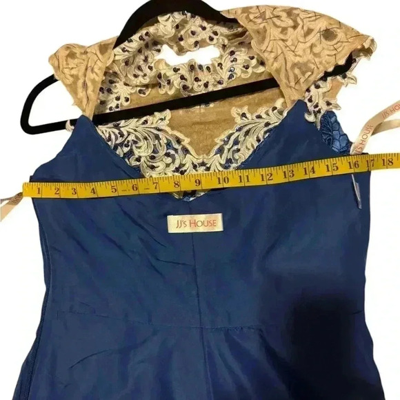 JJ’S House Blue And White Sequined formal Prom dress. - Picture 10 of 13